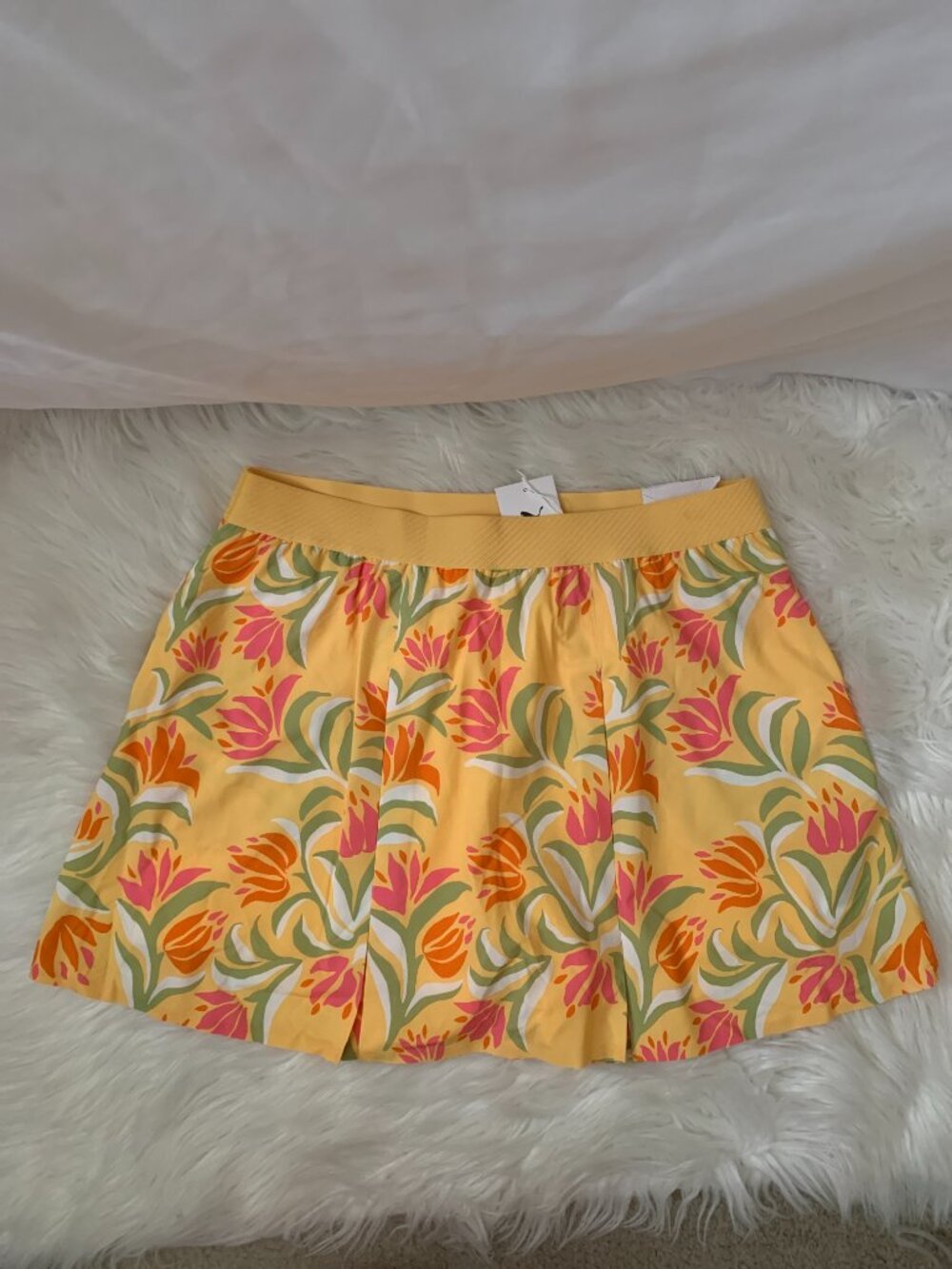 PUMA x DANI DAZEY Pleated Golf Skirt in Sunny Yellow Sz LARGE